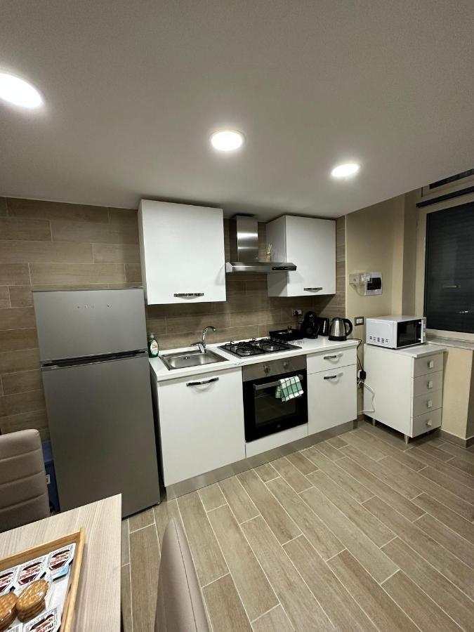 Napoli Centro - La Casa Di Cate Bed & Breakfast Bagian luar foto