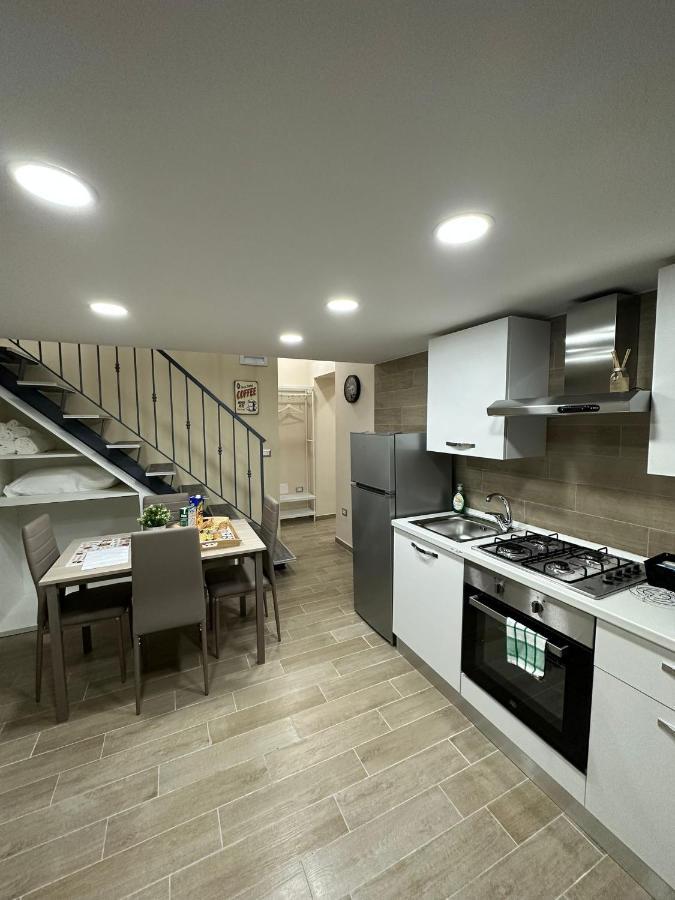 Napoli Centro - La Casa Di Cate Bed & Breakfast Bagian luar foto