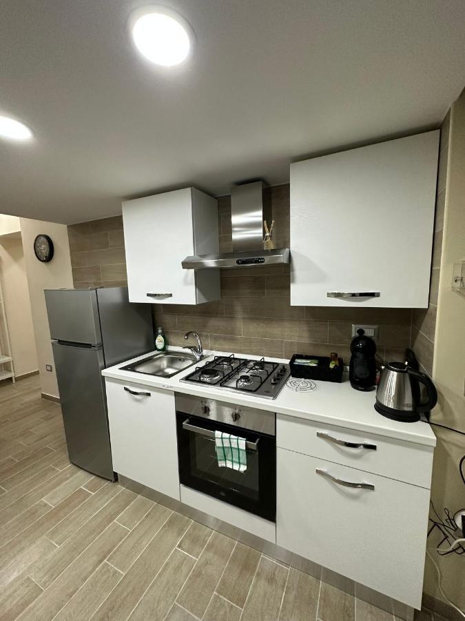 Napoli Centro - La Casa Di Cate Bed & Breakfast Bagian luar foto