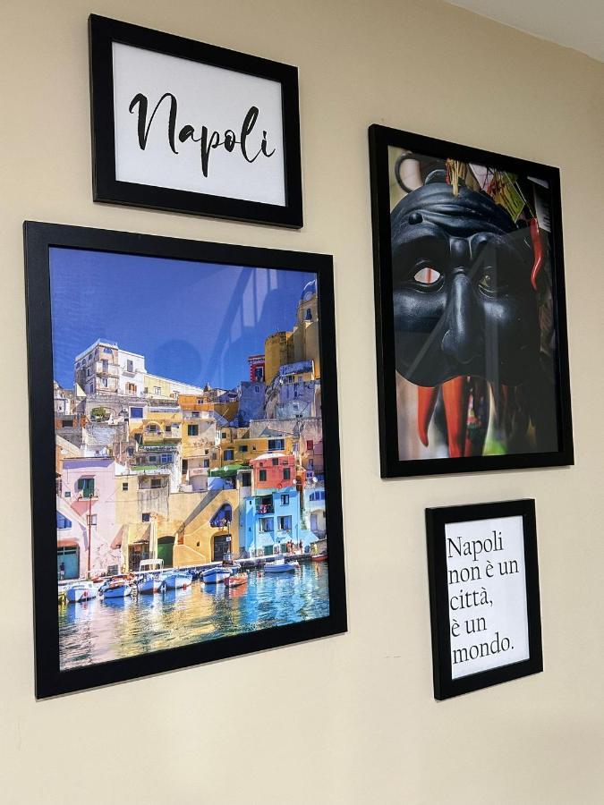 Napoli Centro - La Casa Di Cate Bed & Breakfast Bagian luar foto